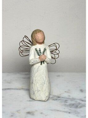 Willow Tree Angel Figurine Susan Lordi 2001 Demdaco Wire Wings Holding Greenery
